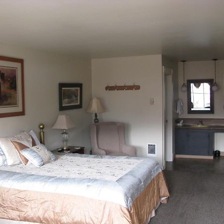 Rustlers Inn Prineville Exterior foto