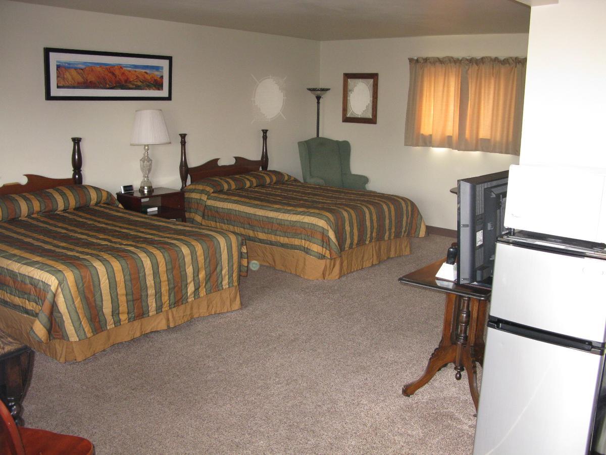 Rustlers Inn Prineville Exterior foto